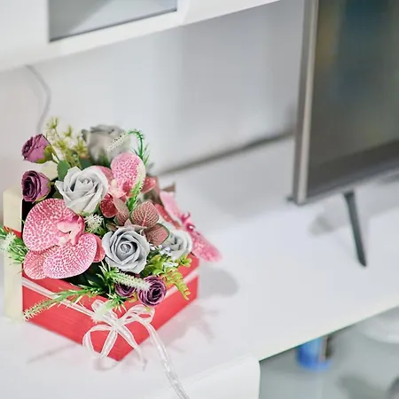 Sealand - N Pools 아파트